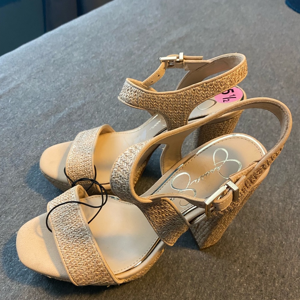 LIKE new Jessica Simpson sandal heels - Picture 4 of 4